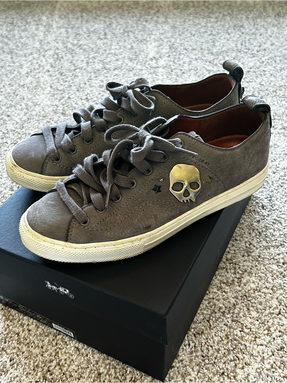 Coach genuine suede silver skull Sneakers size 7.5 - Picture 3 of 8